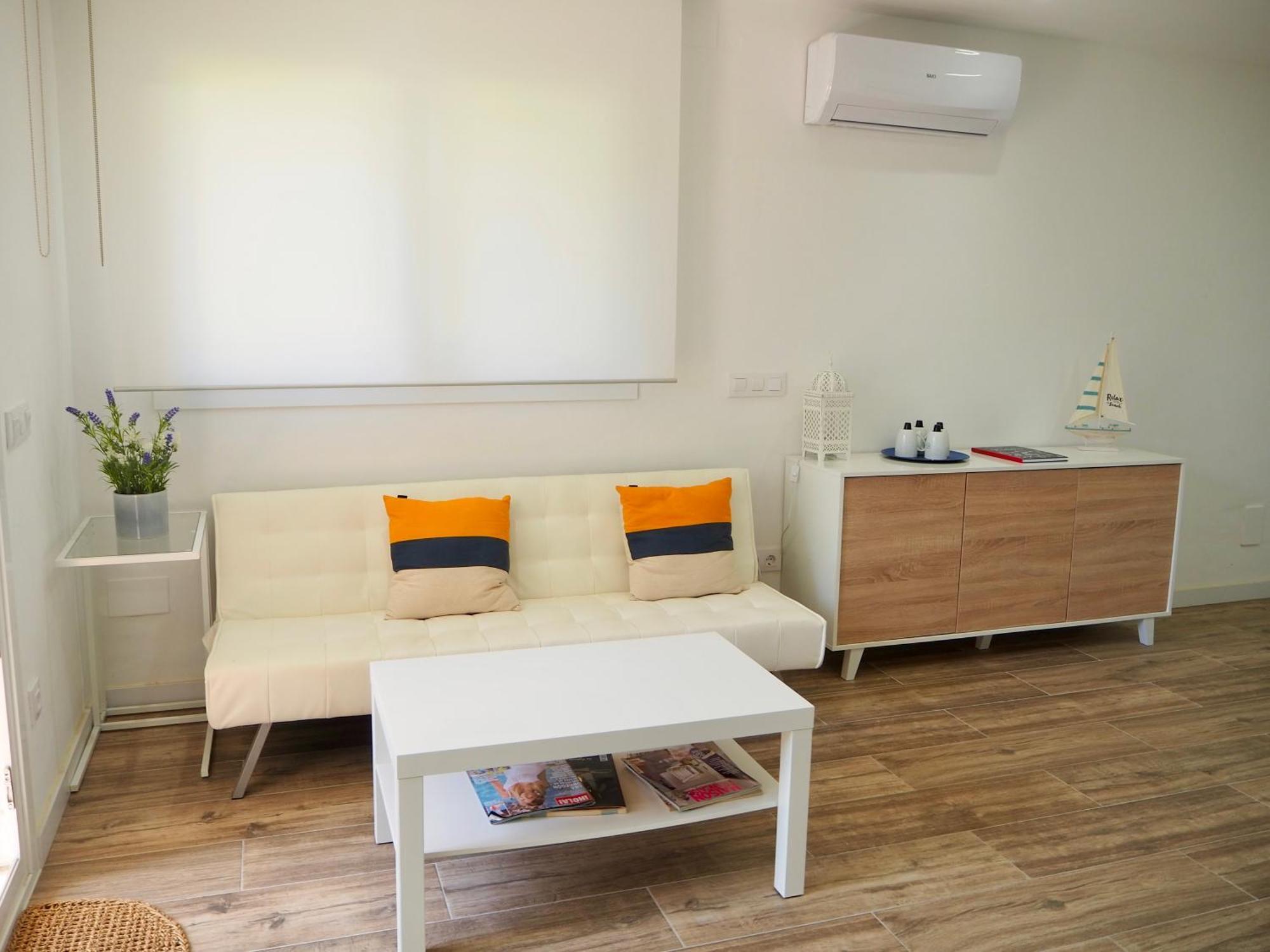 Apartament Amb Piscina I Aparcament - Baixos Amb Jardinet Calella De Palafrugell Extérieur photo